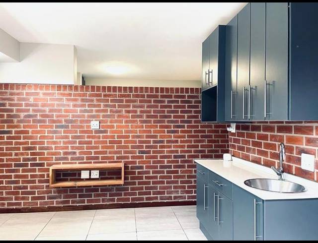 1 BEDROOM PROPERTY TO RENT IN LYNNWOOD